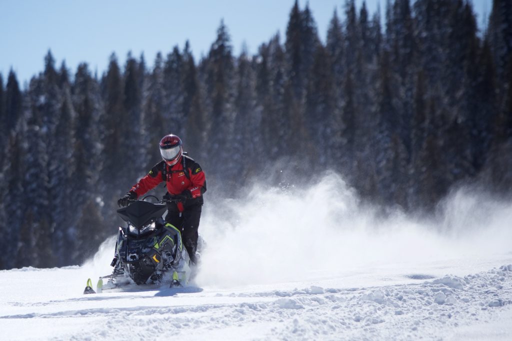 Yellowstone Announces Lottery for Non-Commercially Guided Snowmobile Access