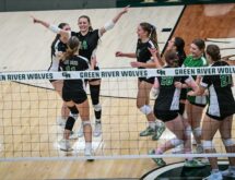 Lady Wolves Edge Sheridan in Five-Set Thriller to Advance to State Semifinals