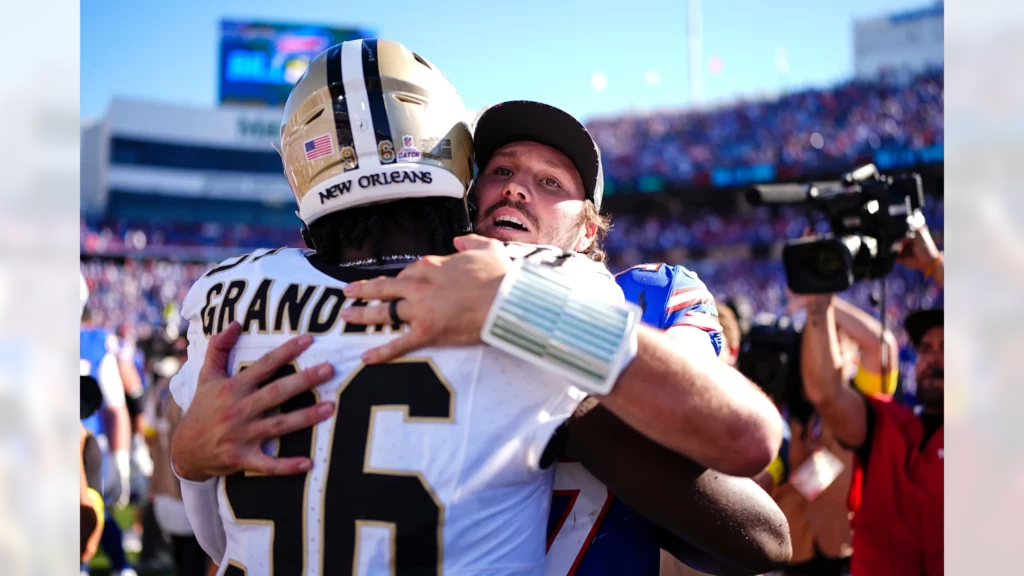 Pokes in the Pros: Allen and Granderson Battle in Week 4 Reunion