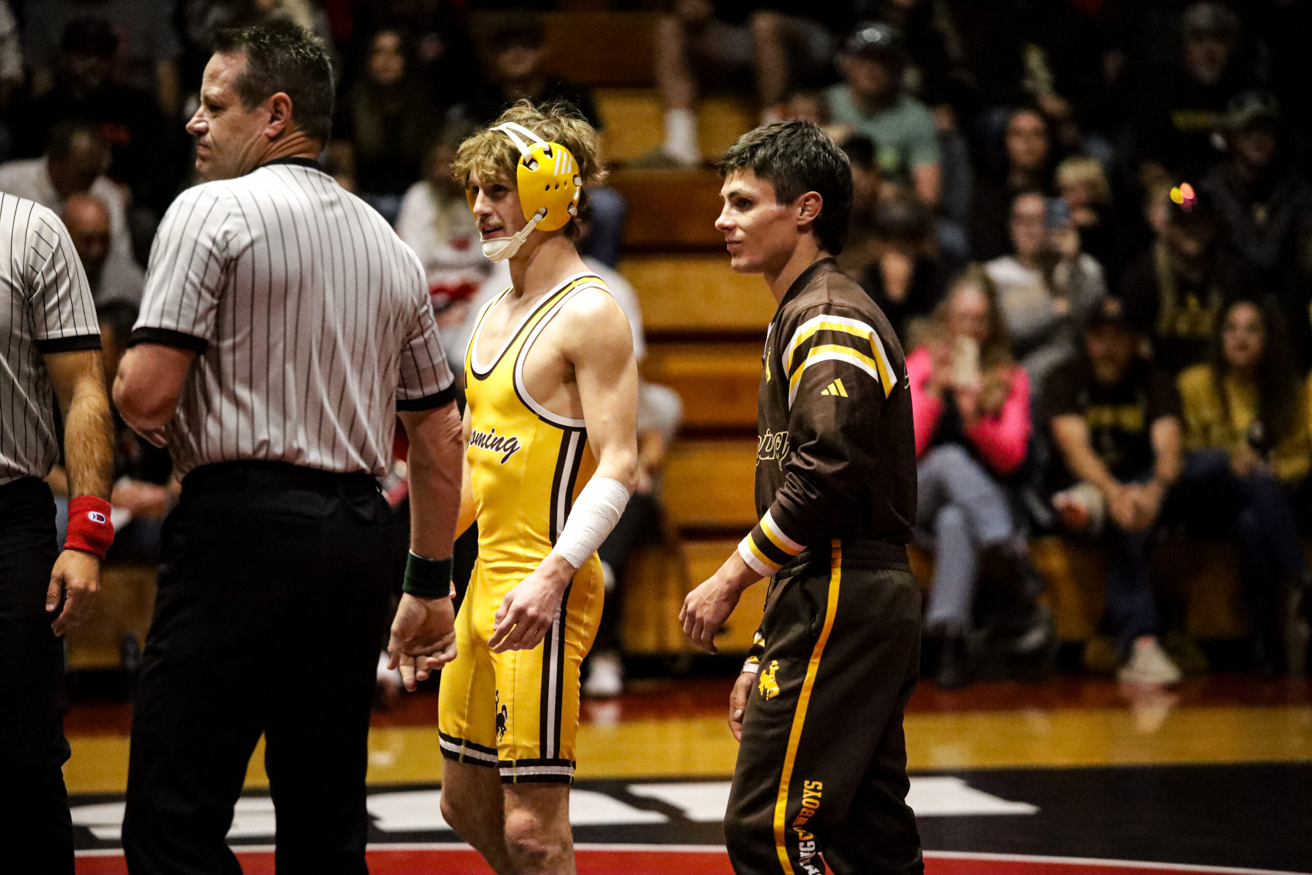 Western Battles Hard Against No. 25 Wyoming in Wild West Showdown