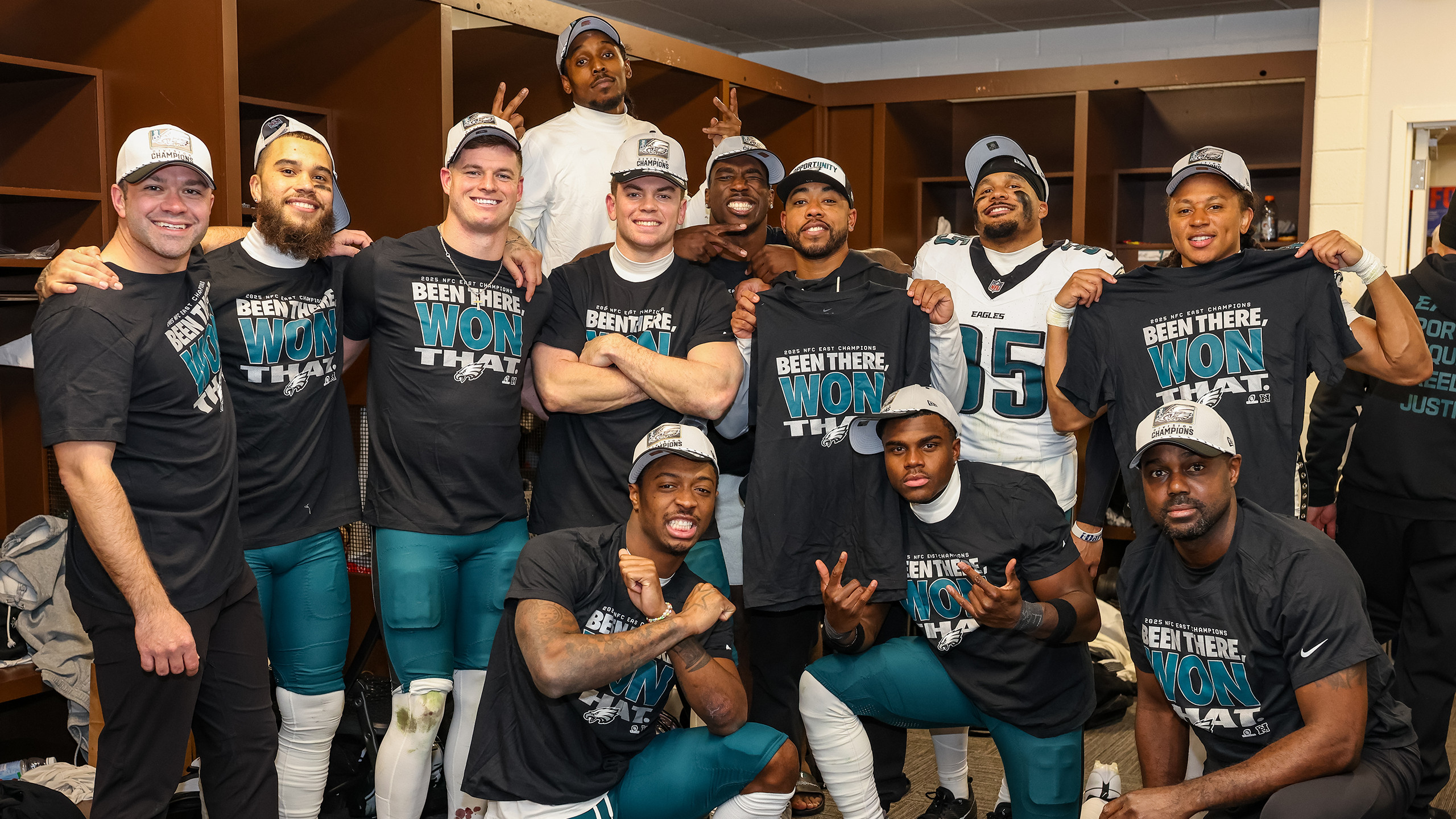 Pokes in the Pros: Epps Puts Up a Healthy Line Ahead of the Hollidays